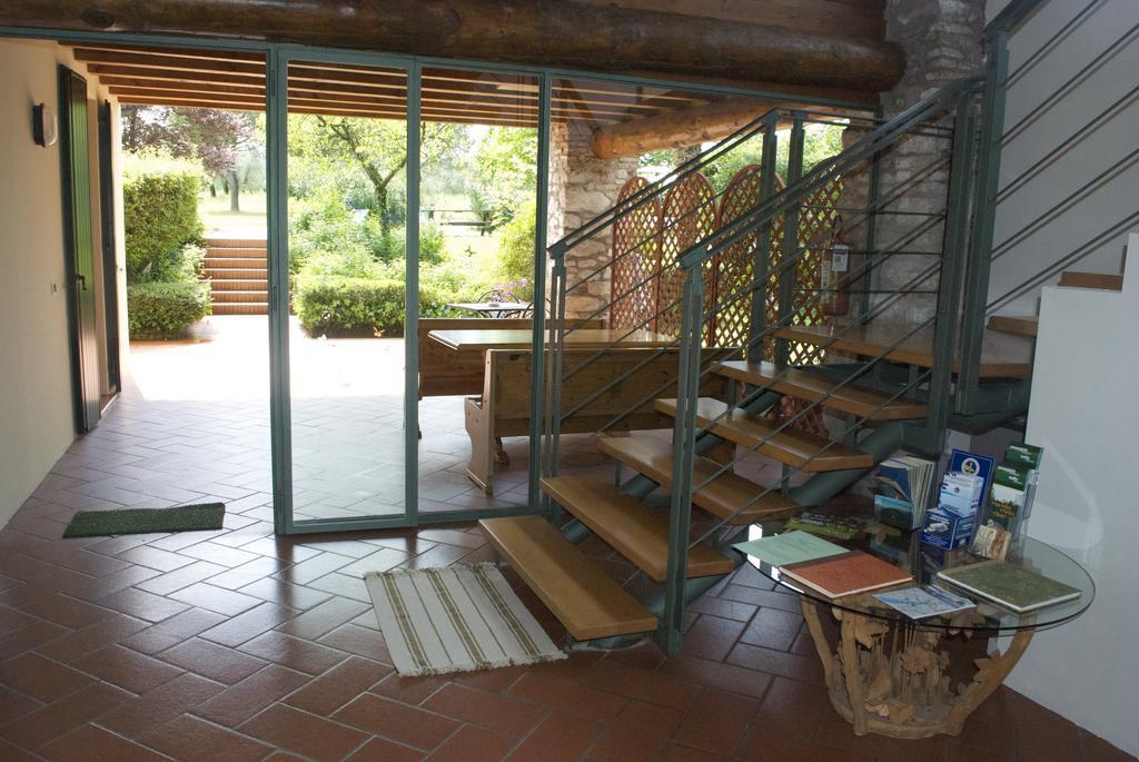 Agriturismo La Breda Guest House San Felice del Benaco Exterior foto