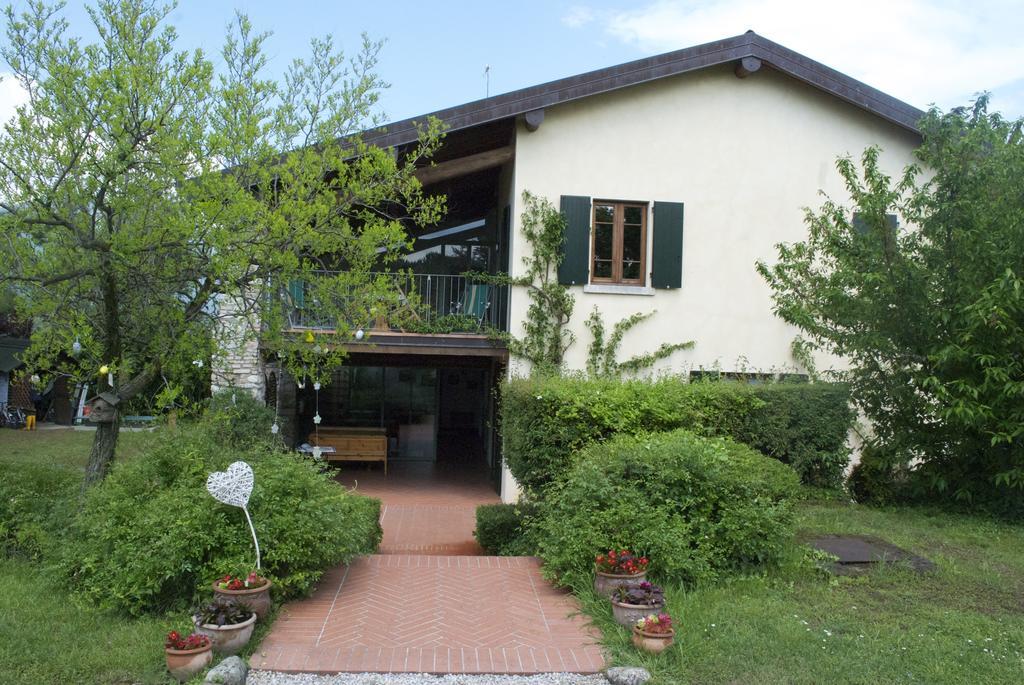 Agriturismo La Breda Guest House San Felice del Benaco Exterior foto